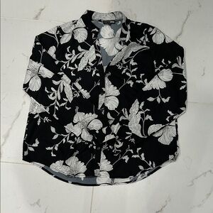 Fashion Nova Black and White Floral Button Down Shirt